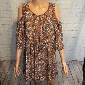 Easel brown pattern boho flowy dress with tassels size Medium